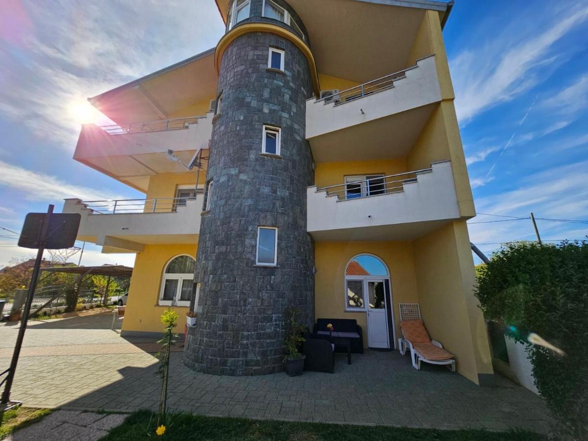 Apartments San Sukošan Esterno foto